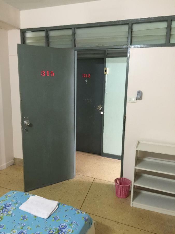 בנגקוק Nat 2 Guest House מראה חיצוני תמונה